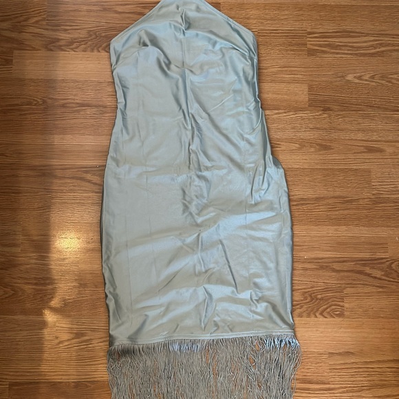 Elegant Strapless Dress with Fringe - Picture 1 of 1